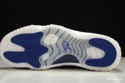 “BLEU AIR JORDAN'S NUIT” 11 0306